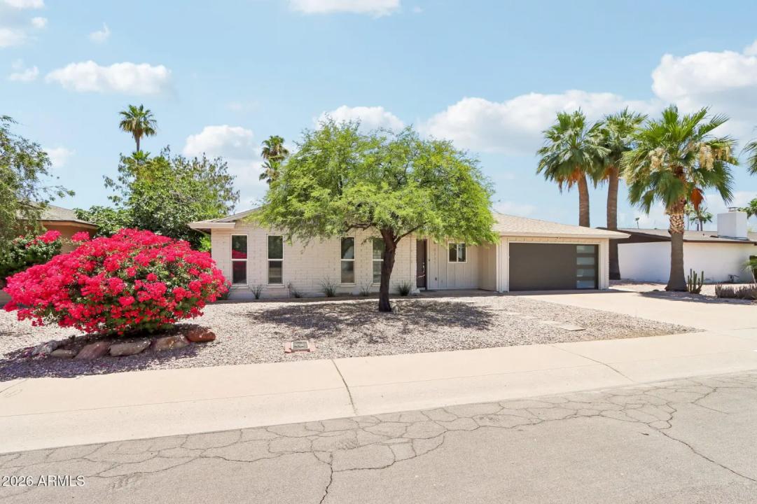 Real Estate Picture 1