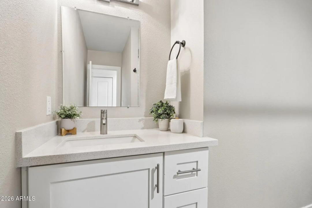 Real Estate Picture 21
