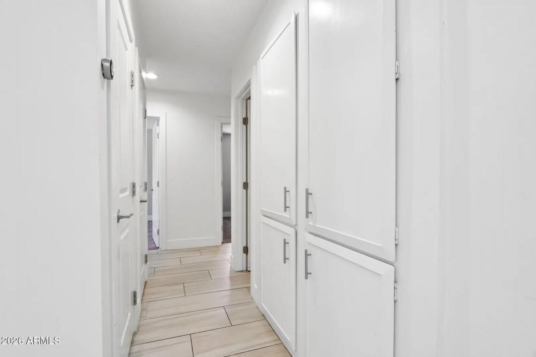 Real Estate Picture 34