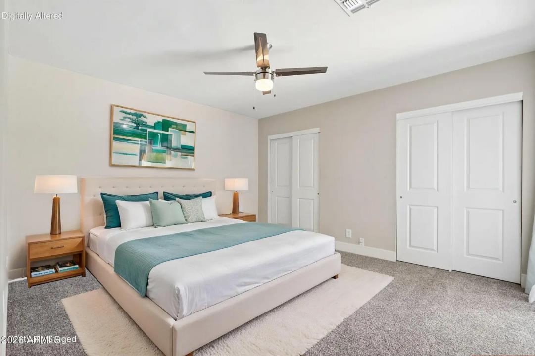 Real Estate Picture 12