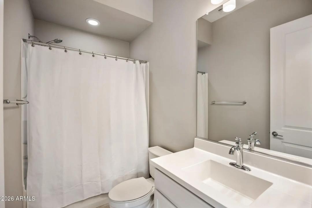 Real Estate Picture 34