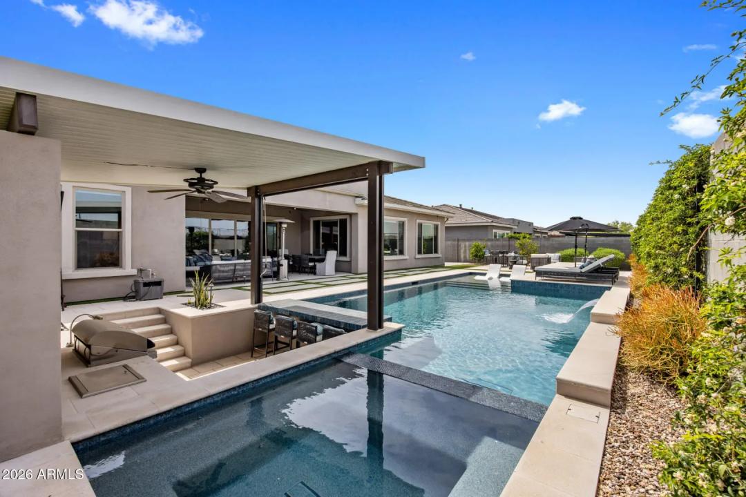 Real Estate Picture 44