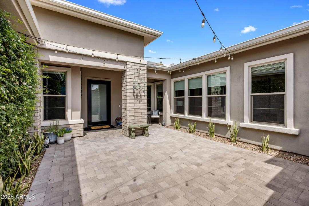 Real Estate Picture 46