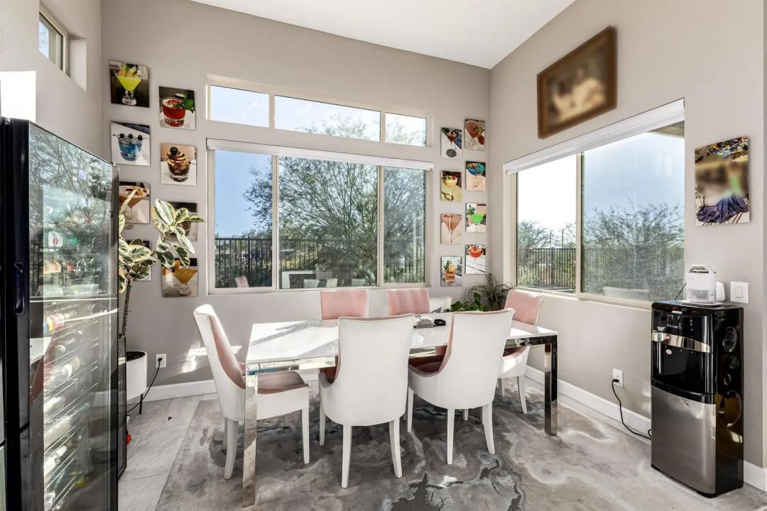 Real Estate Picture 13