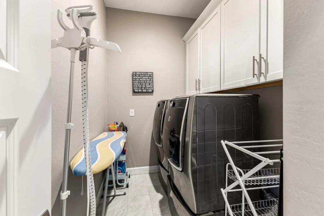 Real Estate Picture 30