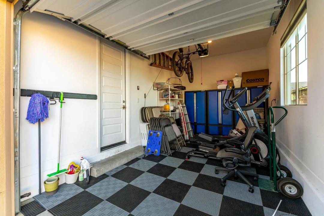 Real Estate Picture 48