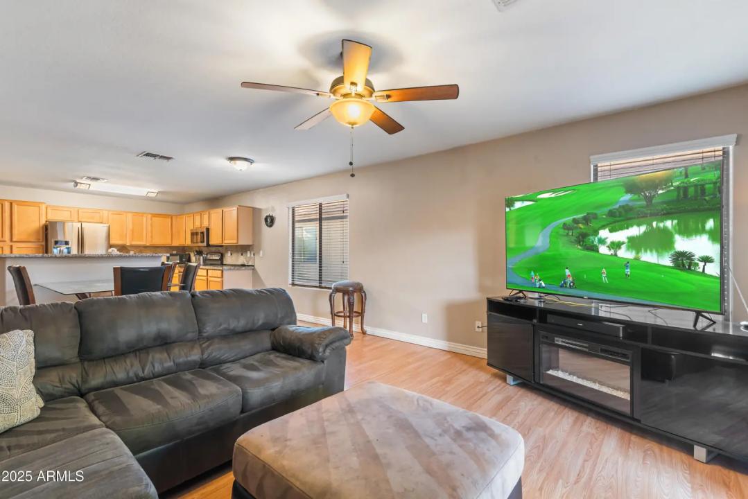 Real Estate Picture 20