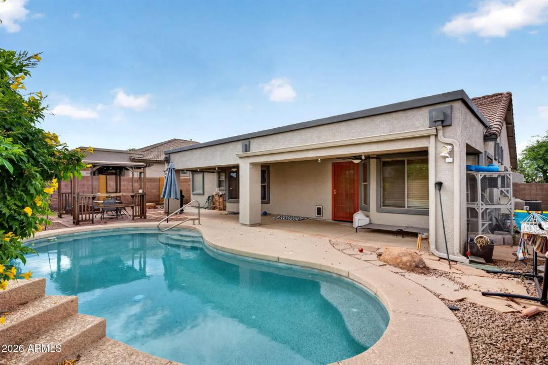 Real Estate Picture 27
