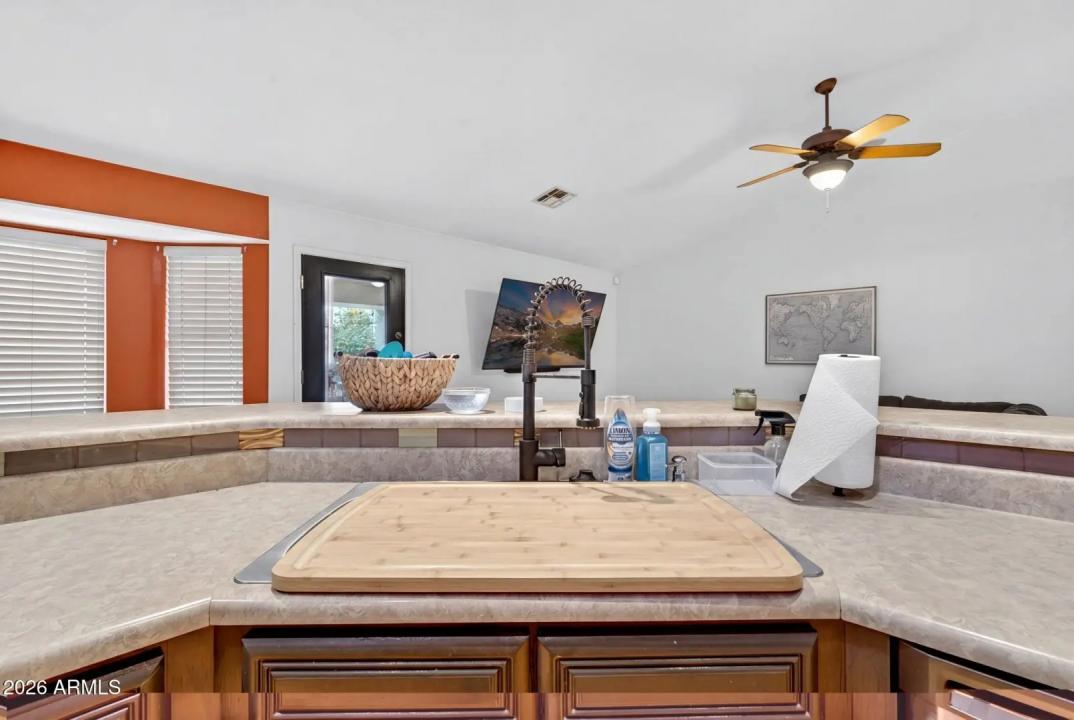 Real Estate Picture 8