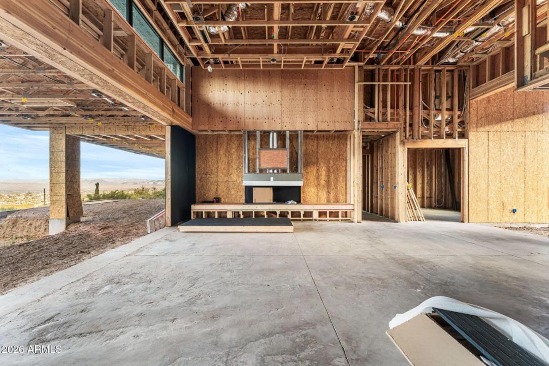 Real Estate Picture 32