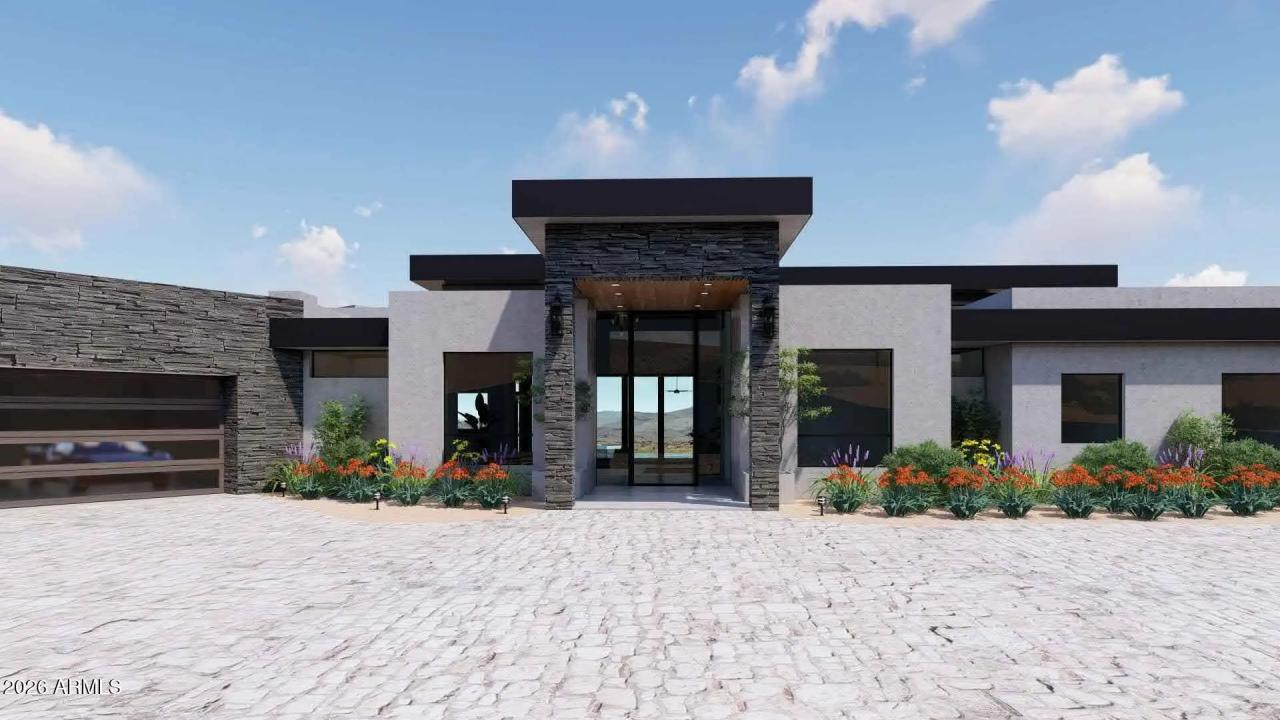 Real Estate Picture 2