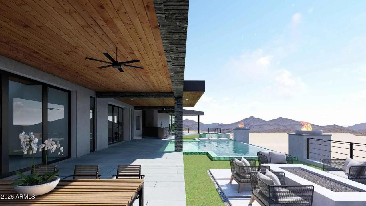 Real Estate Picture 13