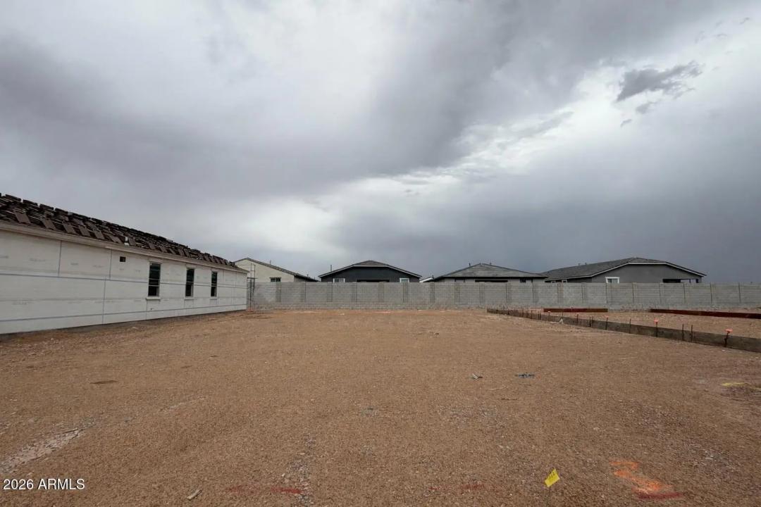 Real Estate Picture 2