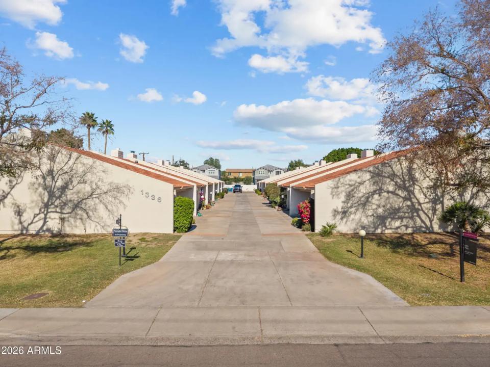 Real Estate Picture 2