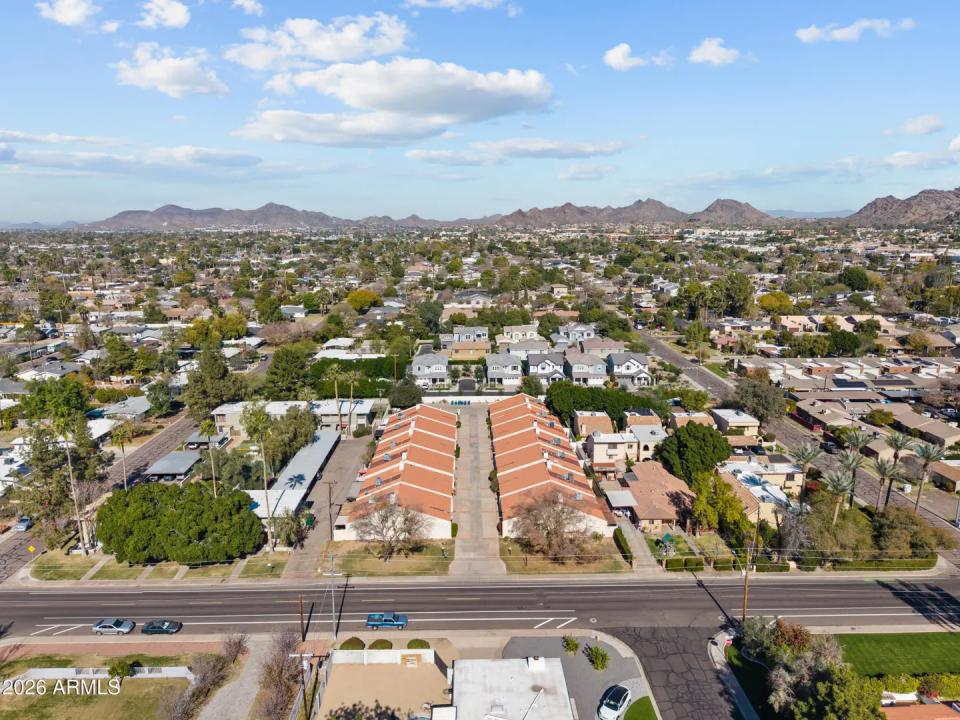 Real Estate Picture 26