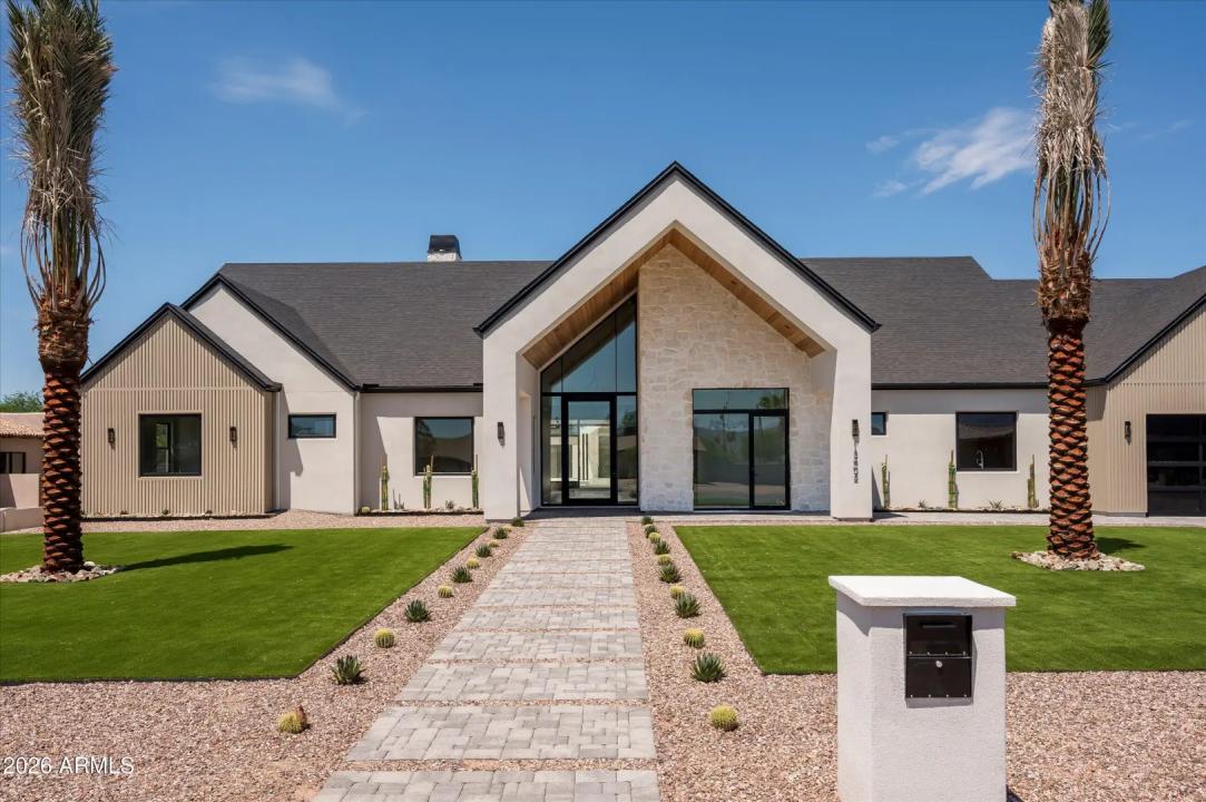 Real Estate Picture 2