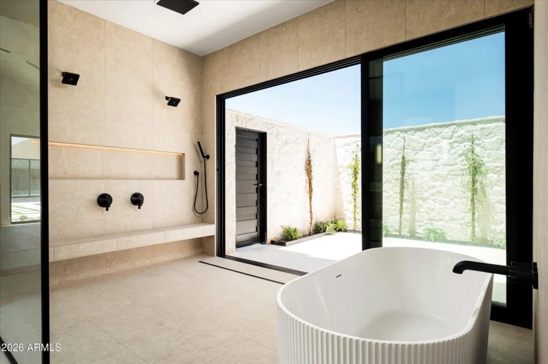 Real Estate Picture 26