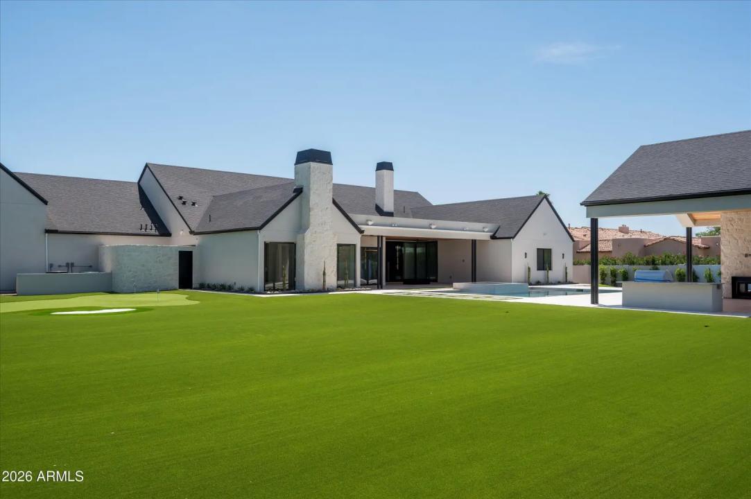 Real Estate Picture 39