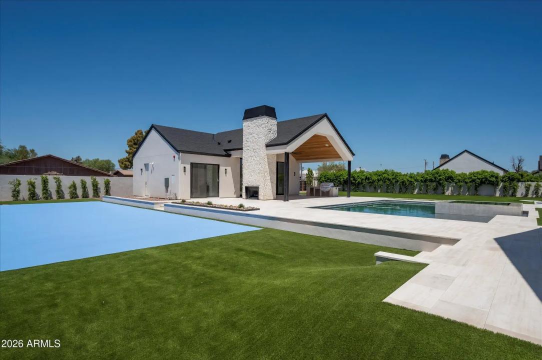 Real Estate Picture 41
