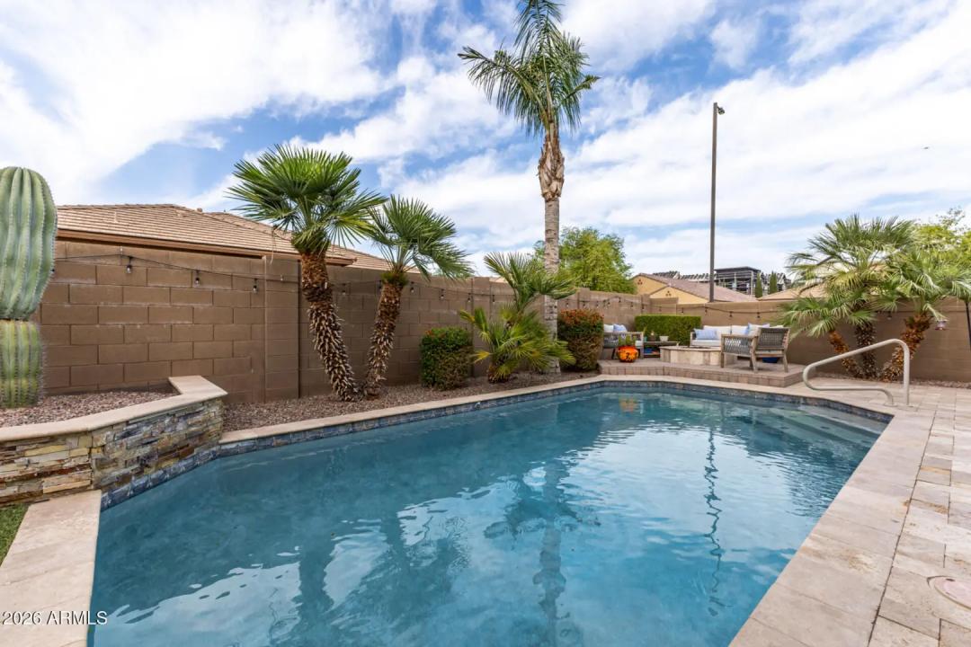 Real Estate Picture 35