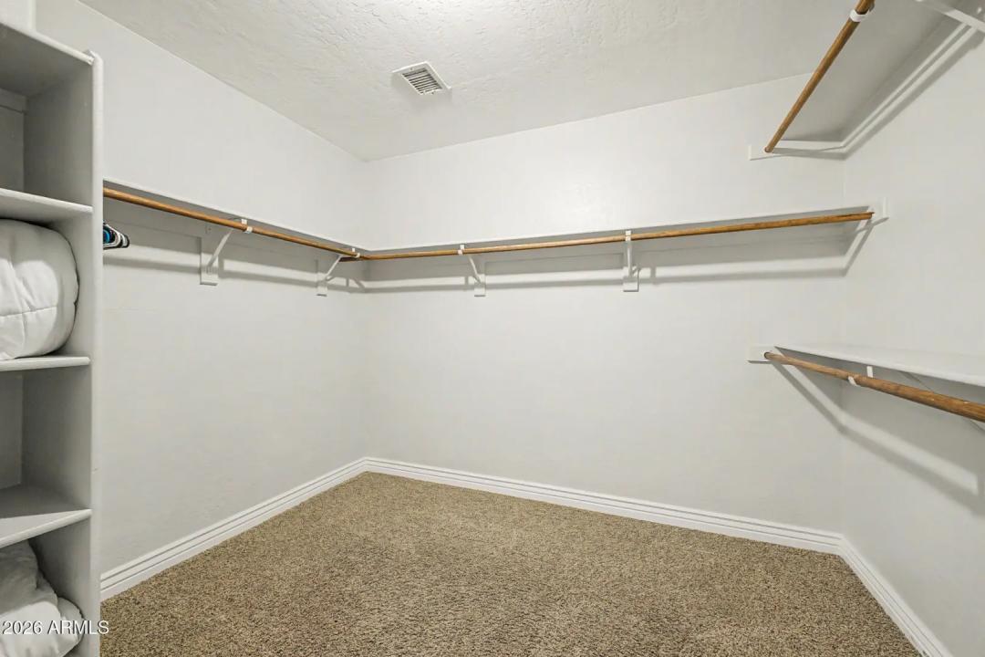 Real Estate Picture 19