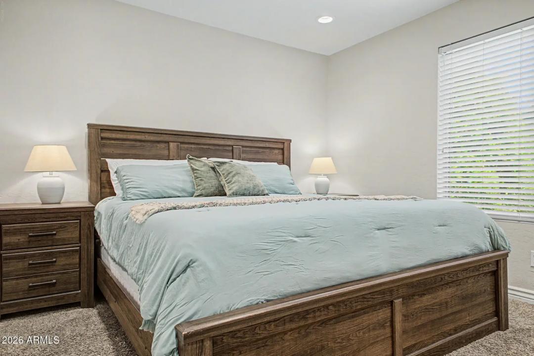 Real Estate Picture 25