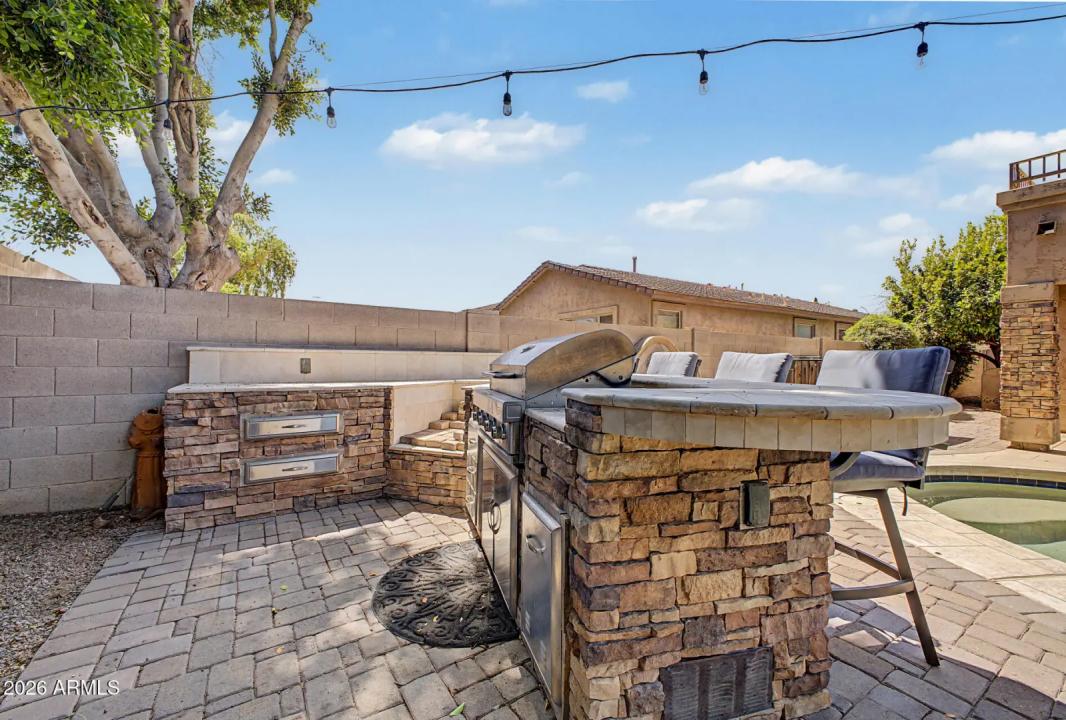 Real Estate Picture 27