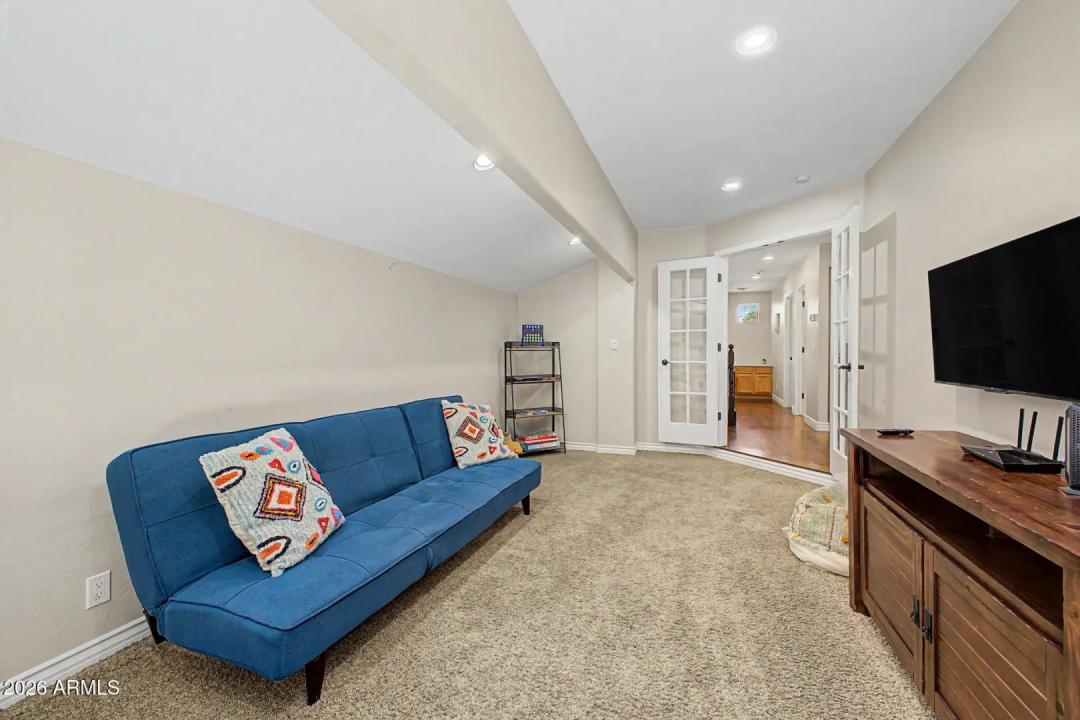 Real Estate Picture 21