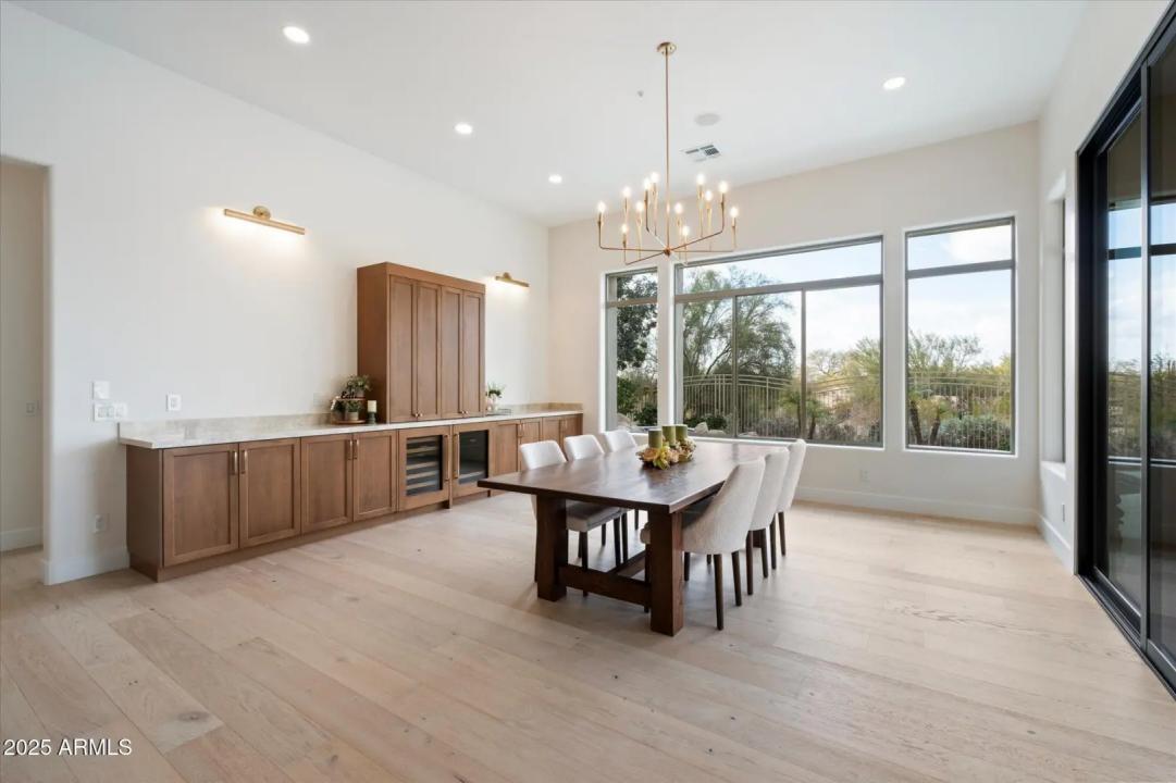 Real Estate Picture 1