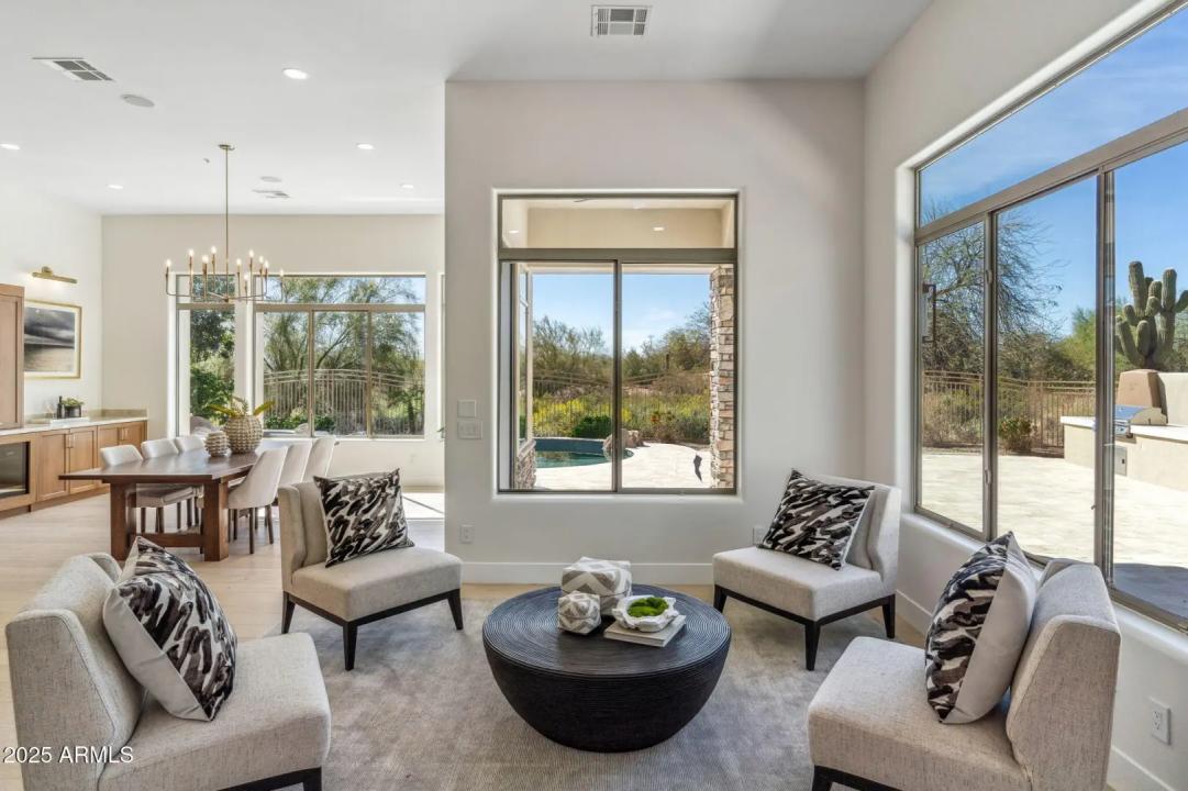 Real Estate Picture 28