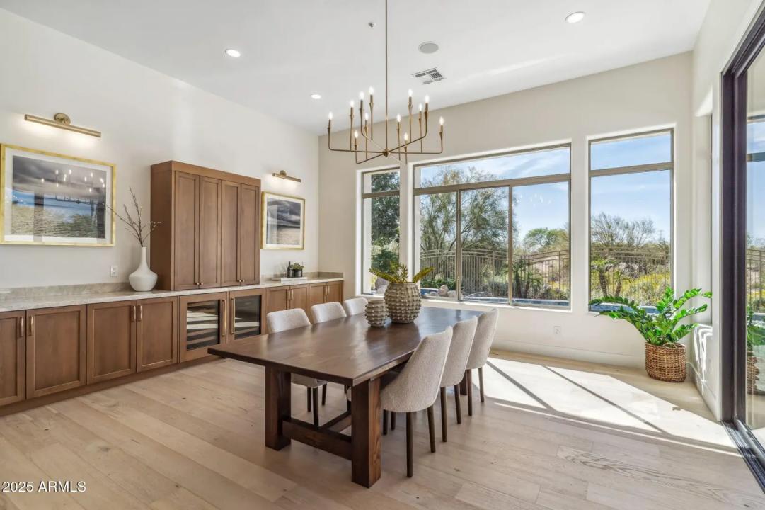 Real Estate Picture 33