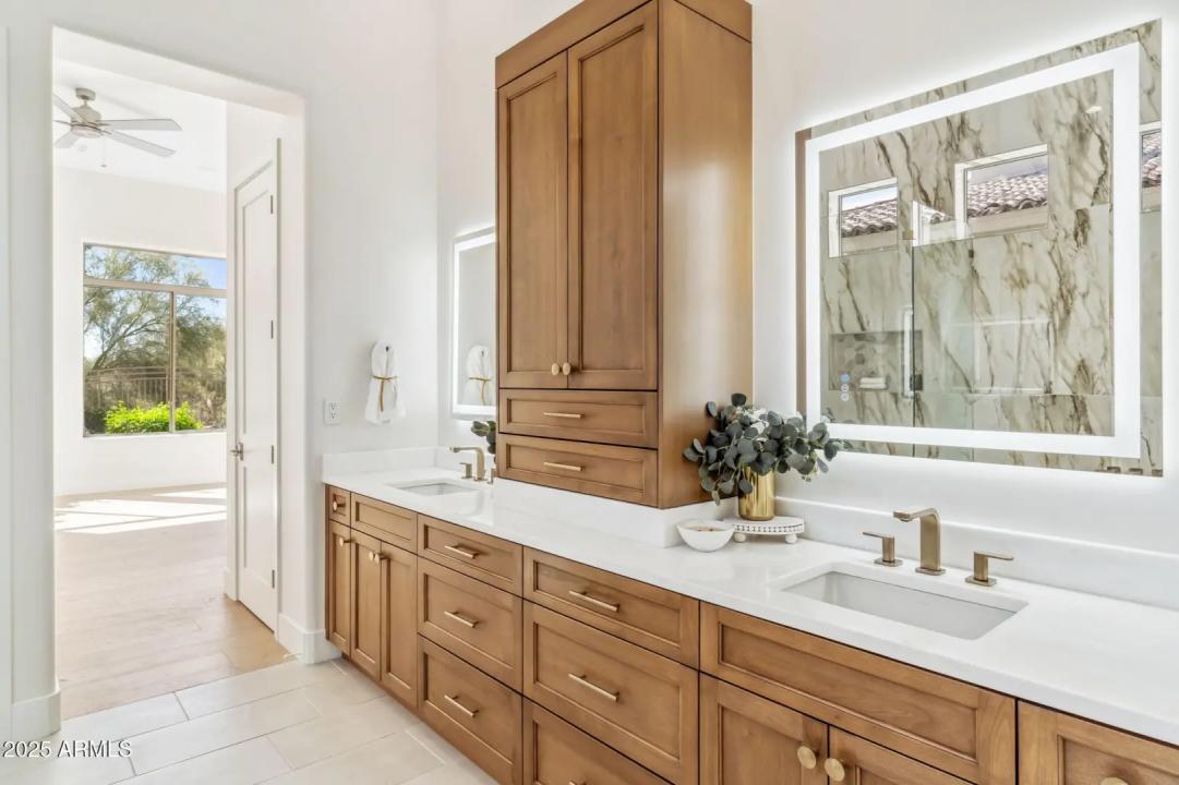 Real Estate Picture 40