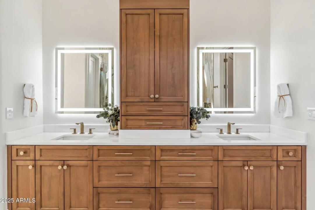 Real Estate Picture 44