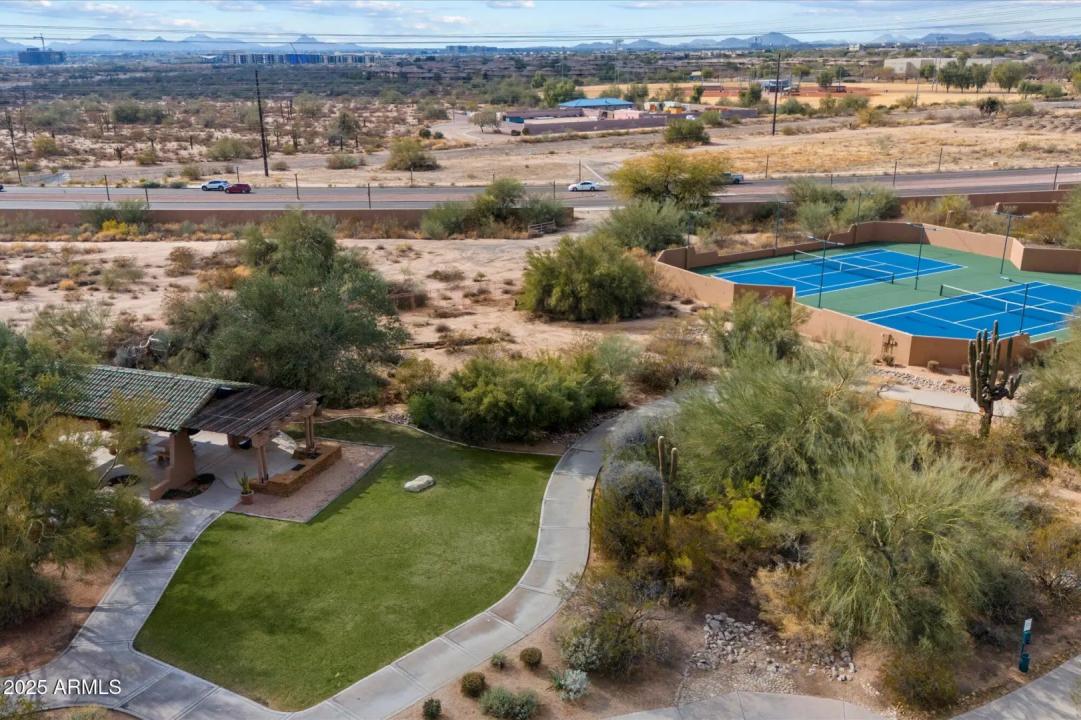 Real Estate Picture 79