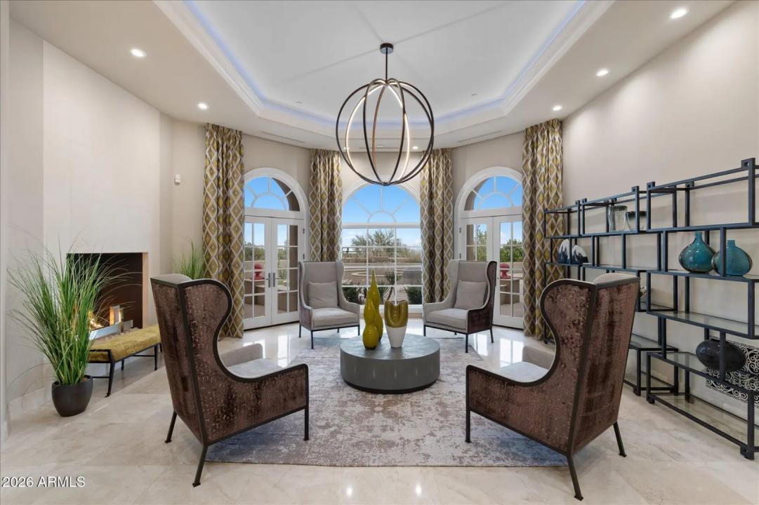 Real Estate Picture 10