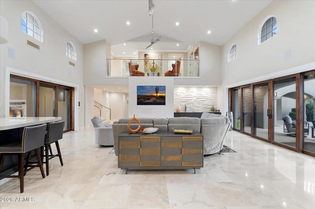 Real Estate Picture 28