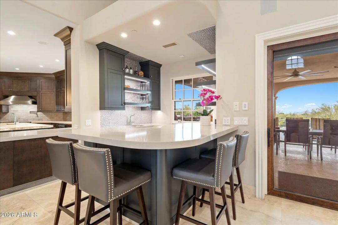 Real Estate Picture 36