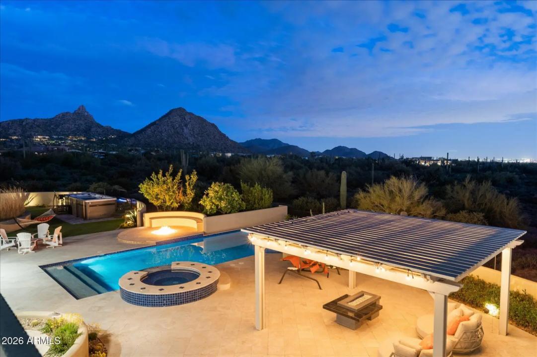 Real Estate Picture 98