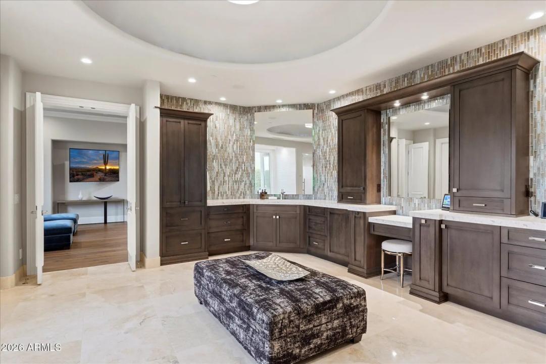 Real Estate Picture 47