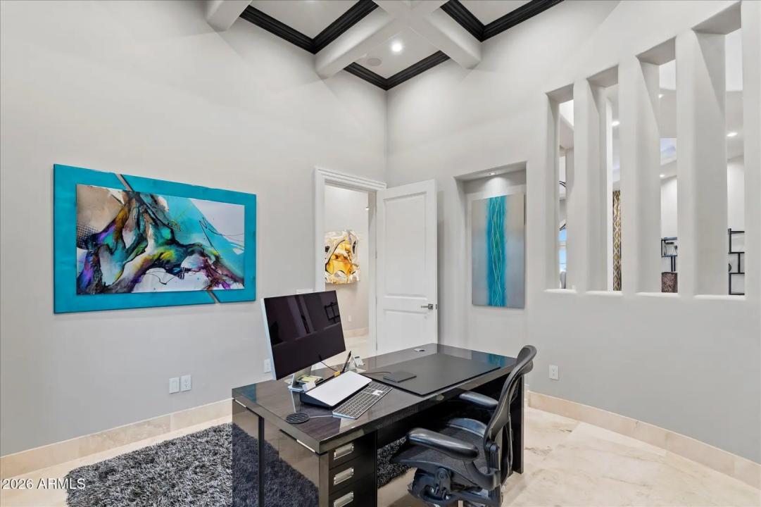 Real Estate Picture 18