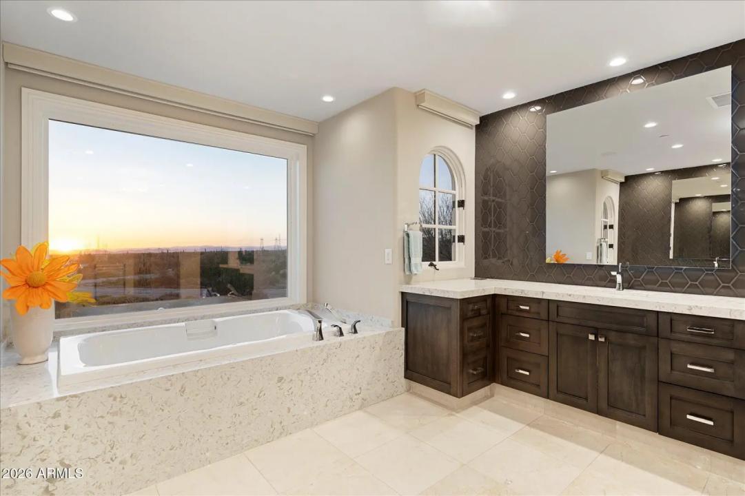 Real Estate Picture 69