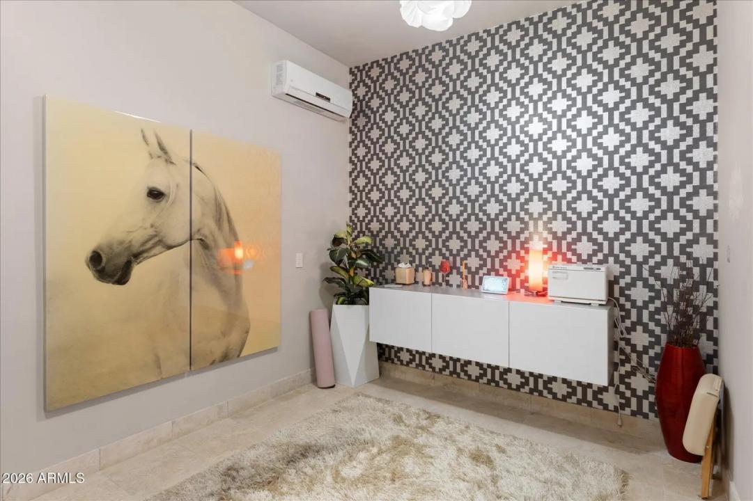 Real Estate Picture 74