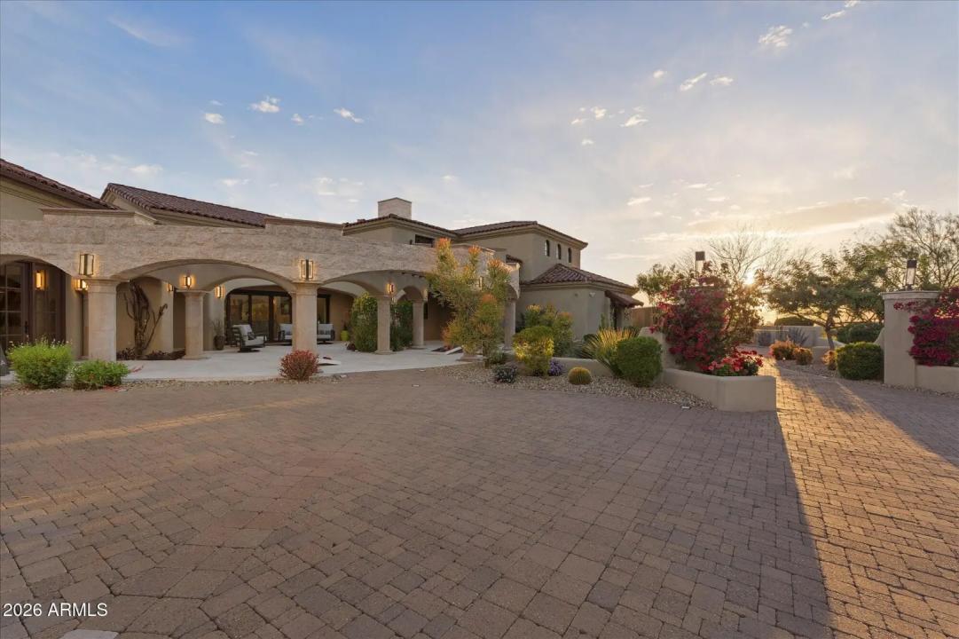 Real Estate Picture 96