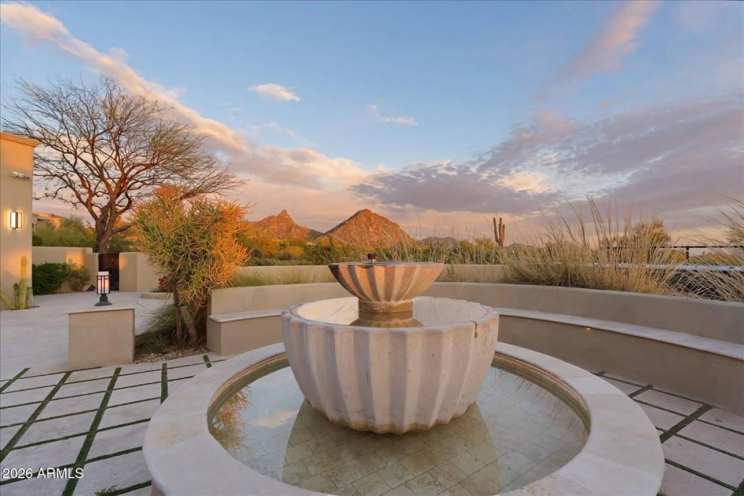 Real Estate Picture 1