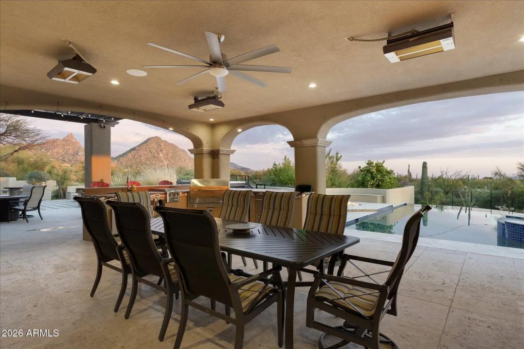 Real Estate Picture 95