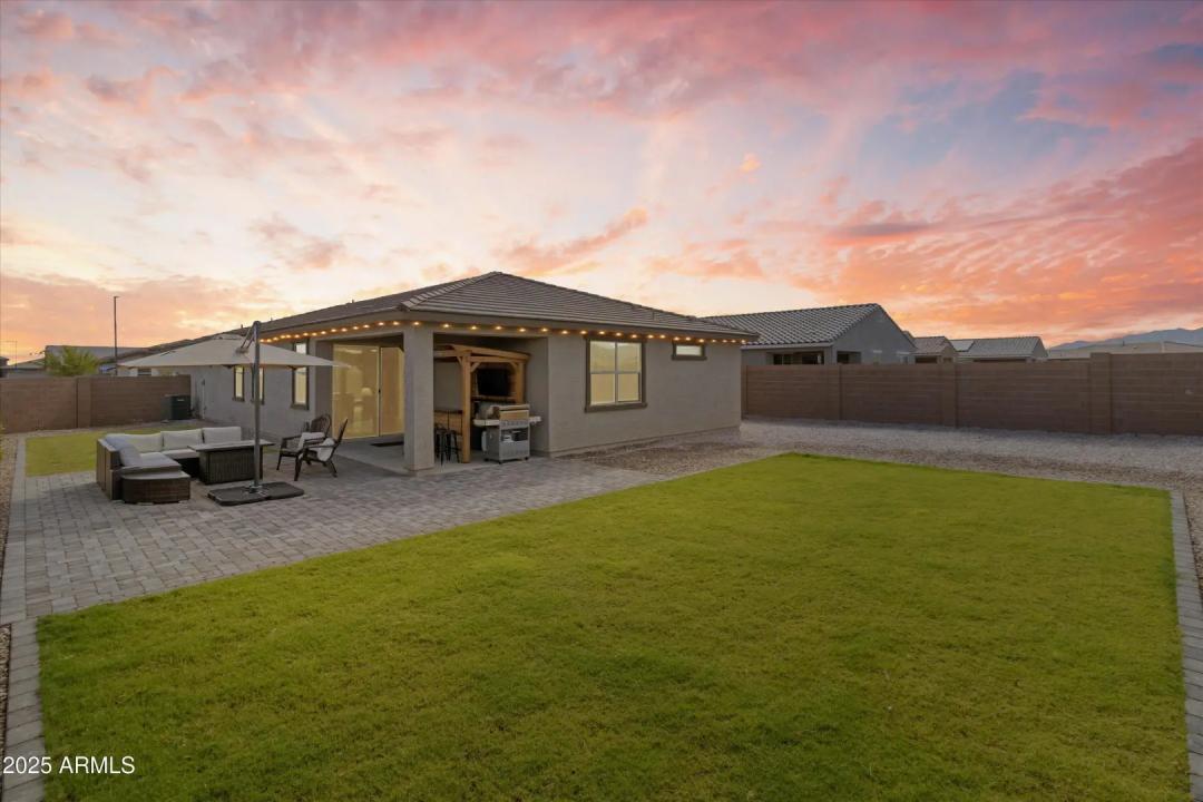 Real Estate Picture 2