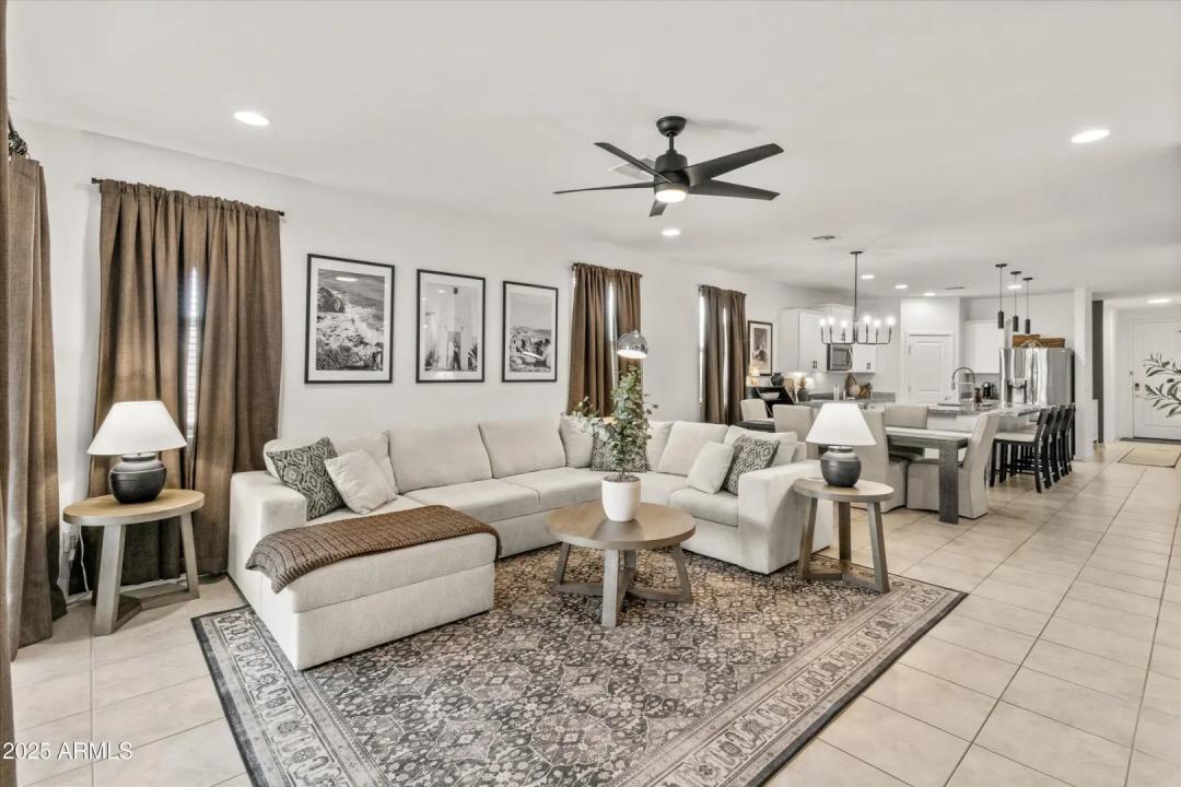 Real Estate Picture 15