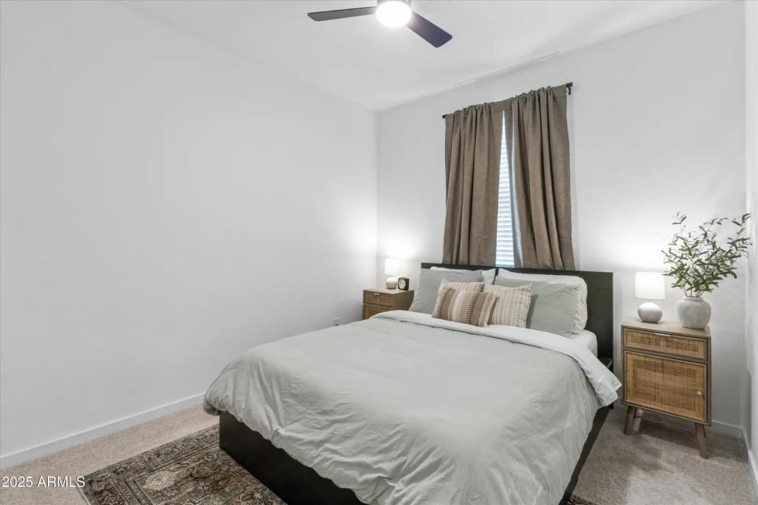 Real Estate Picture 17