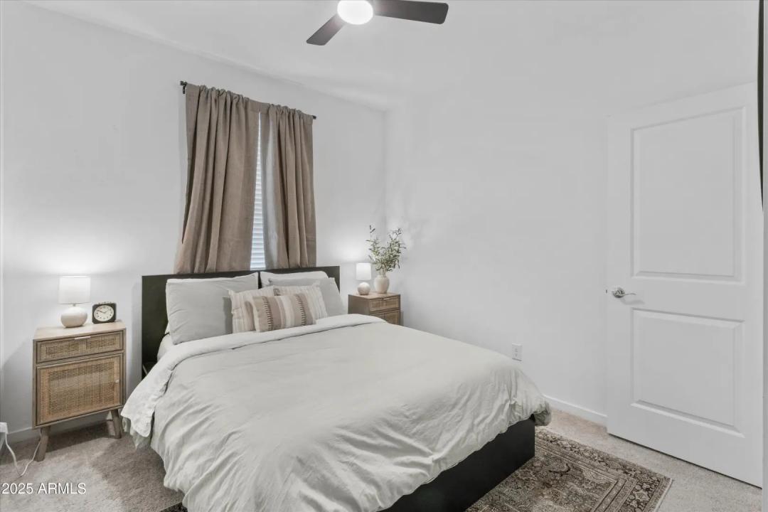 Real Estate Picture 18