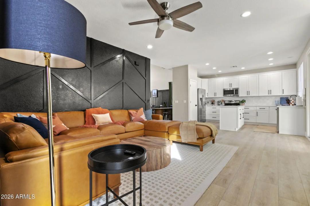 Real Estate Picture 20